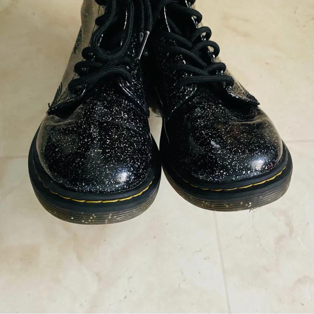 $75 Dr. Martens Junior 1460 Black Cosmic Silver Glitter Lace Up Zipper Boots 2